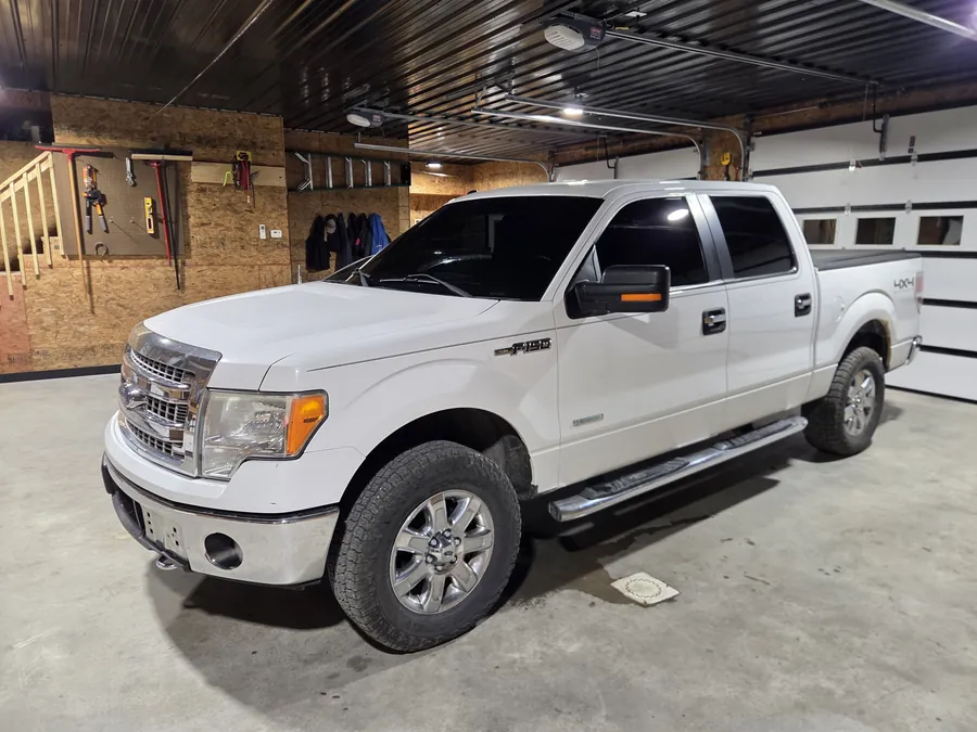 Raber window tint install 07